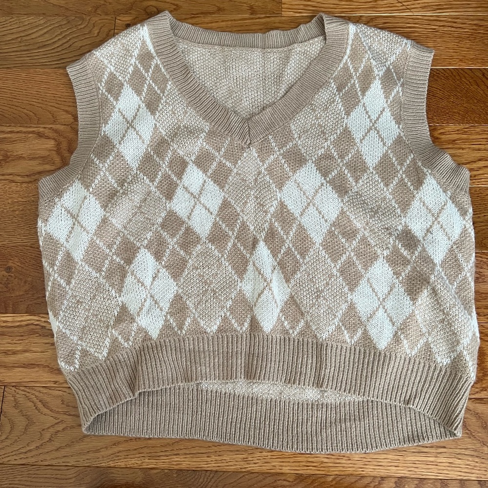 Sweater vest